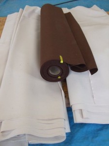 toile polycoton marron et écrue